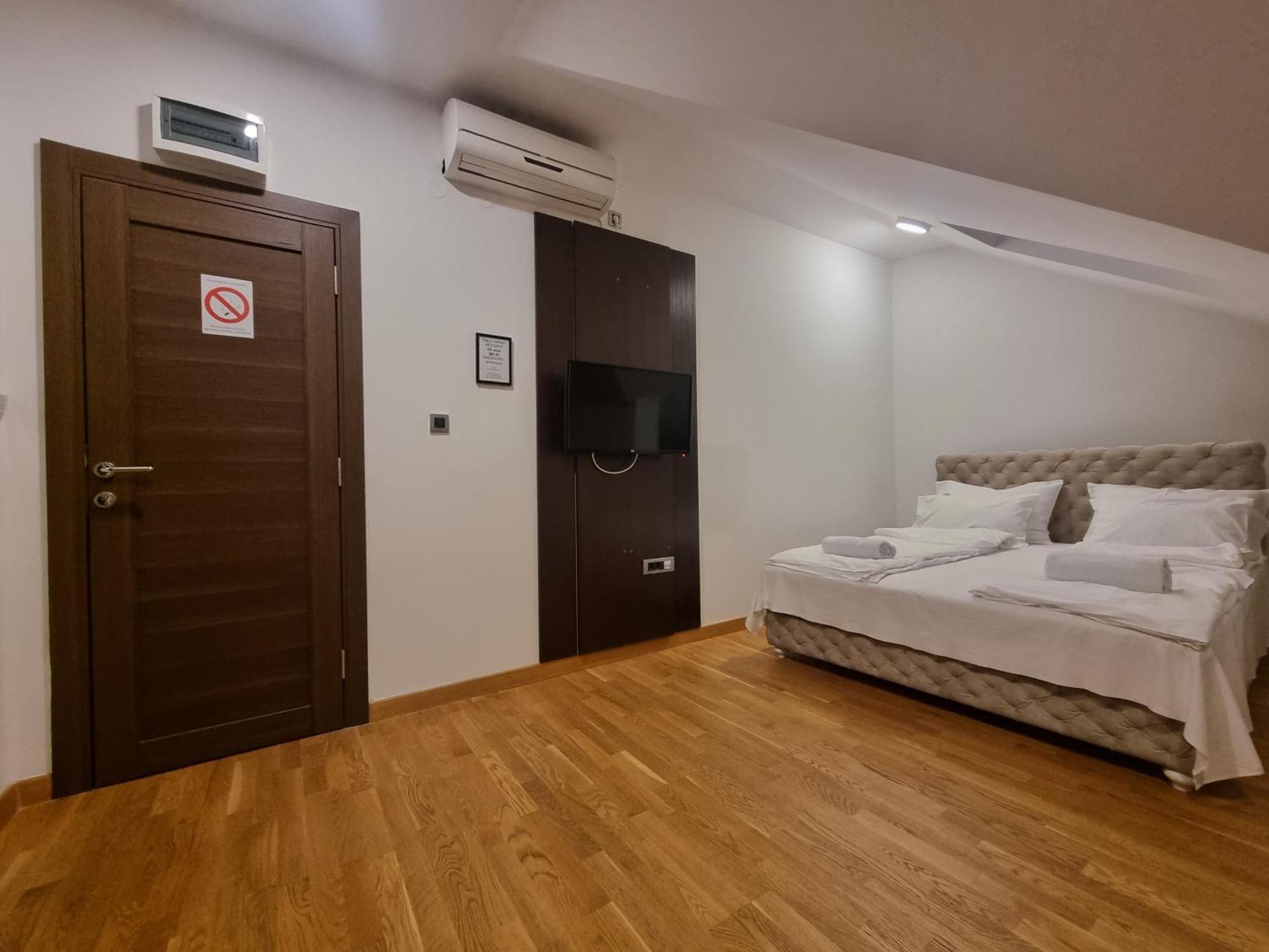 Gosnje Apartment Нови Сад Стая снимка
